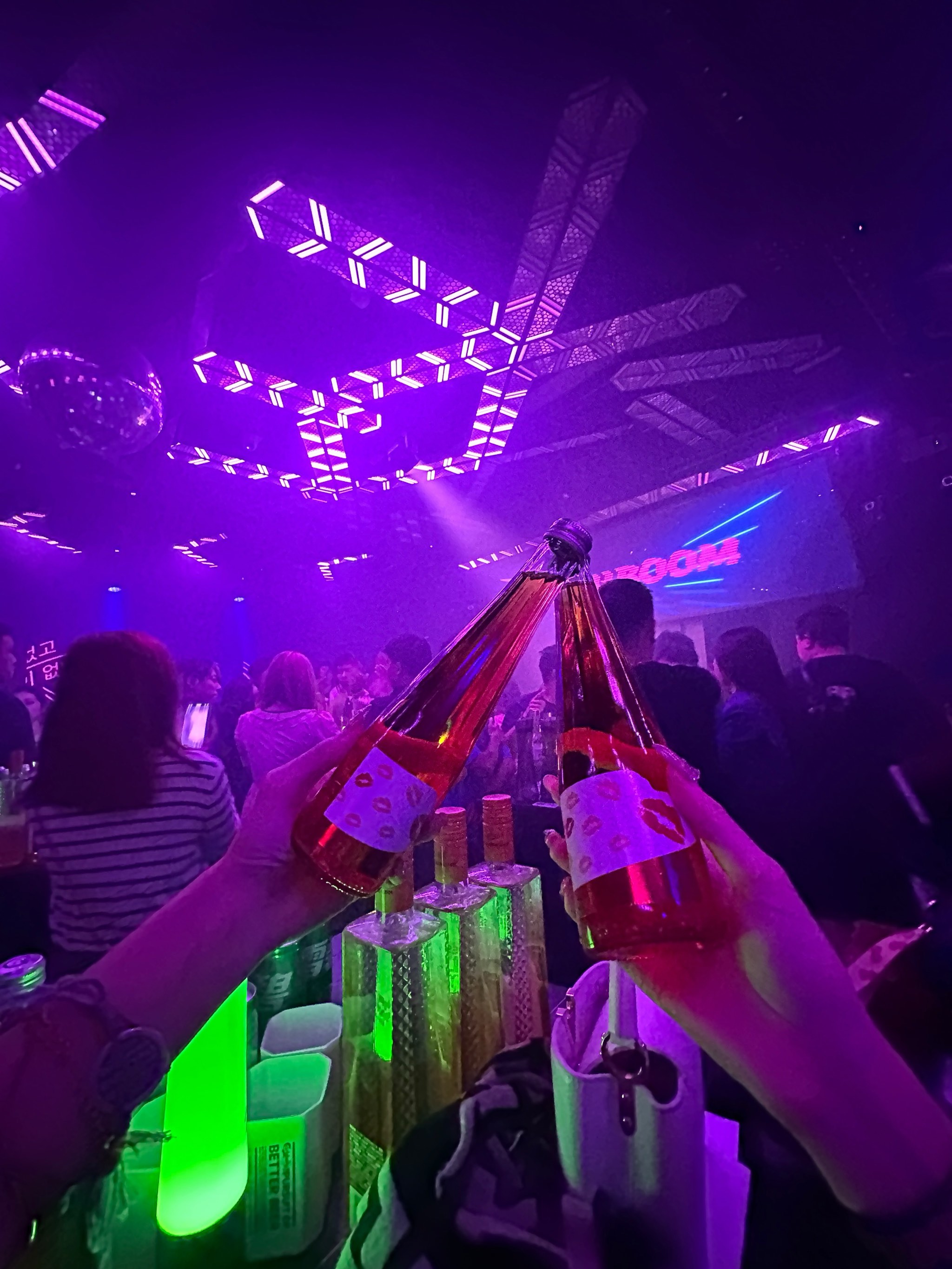 娄底商务ktv价格多少钱一个小时揭秘-冷水江市ktv预订